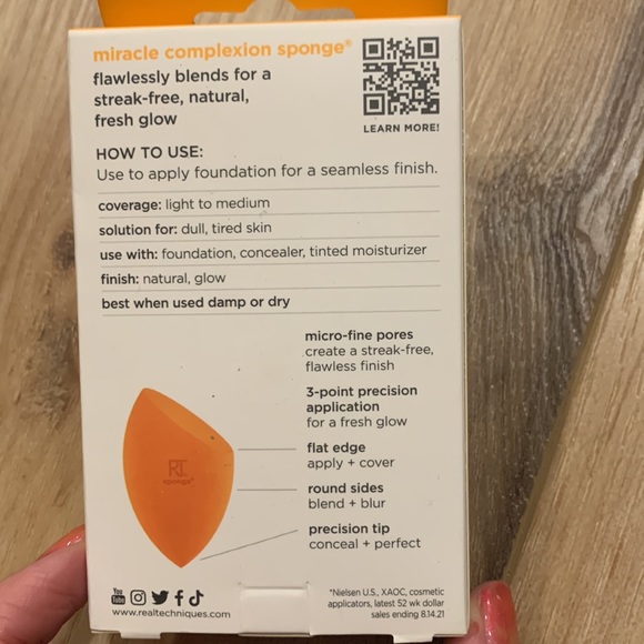 NEW Makeup Sponge Bundle - Picture 3 of 7